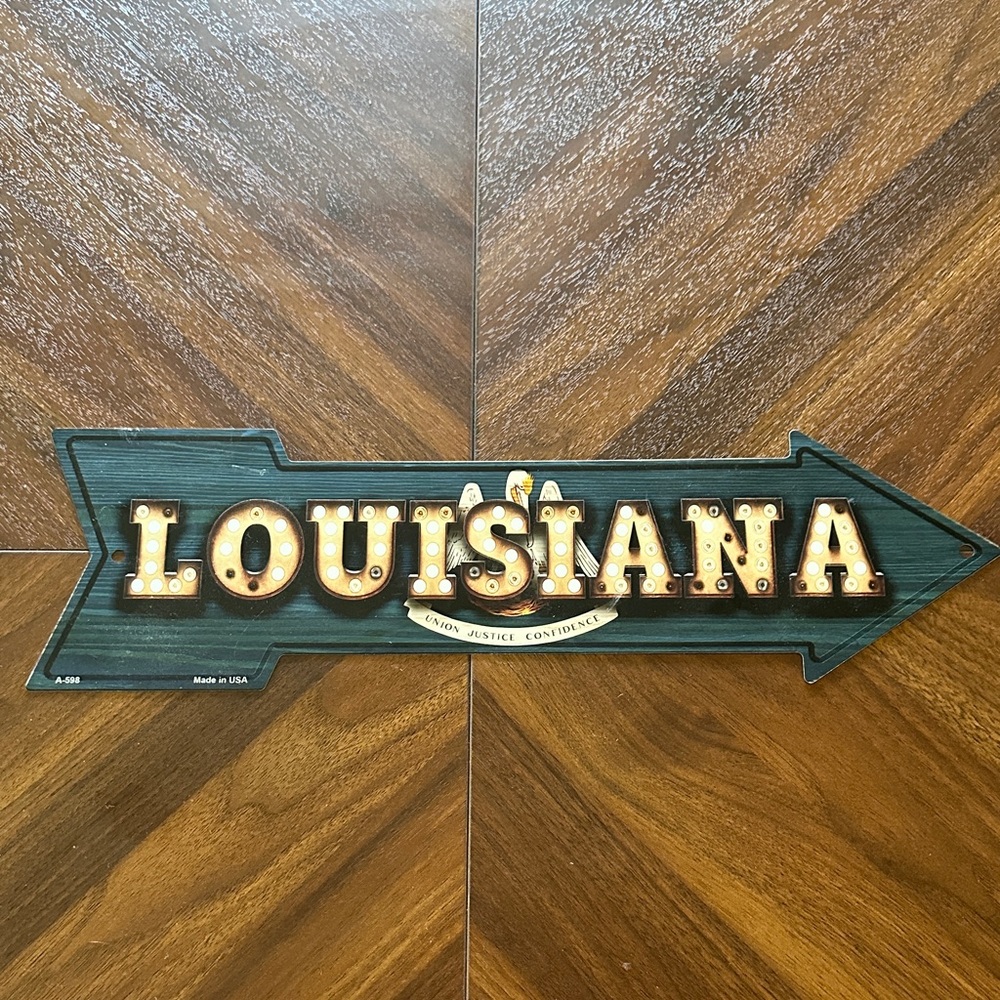 Louisiana Arrow Sign